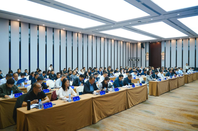精準(zhǔn)賦能實(shí)體經(jīng)濟(jì)，天駿計(jì)劃2025年資本市場(chǎng)服務(wù)月烏海專場(chǎng)培訓(xùn)會(huì)圓滿落幕